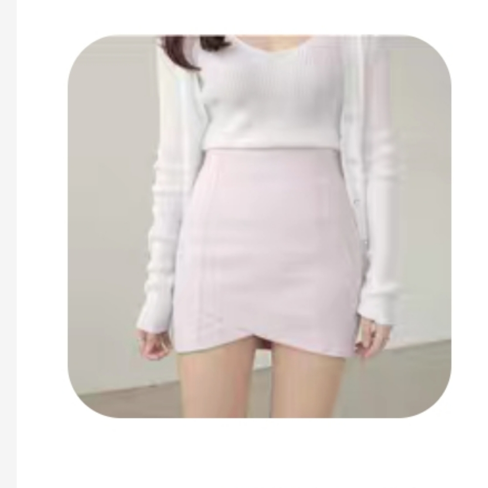 Used lavender asymmetrical pencil skirt